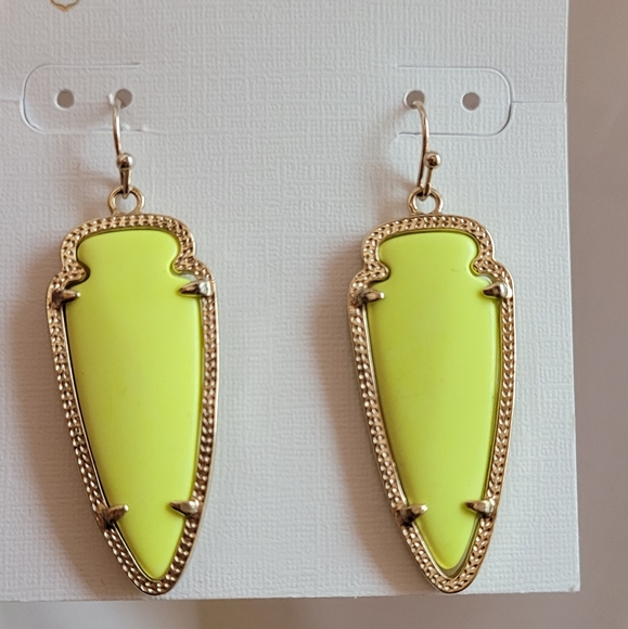 Rare Neon Yellow Kendra Scott Sky Earrings in gold - Picture 12 of 16